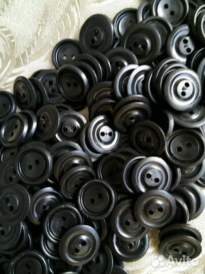 Пуговицы