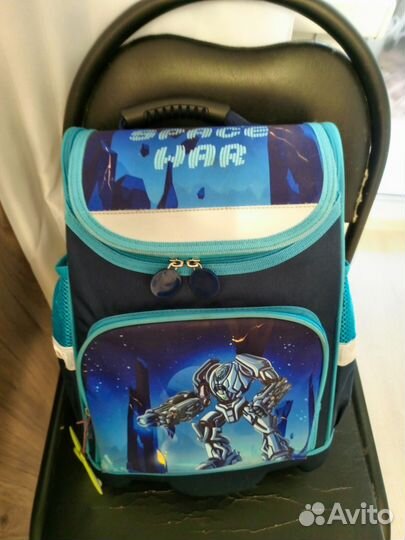 Школьный Рюкзак Ранец состояние нового