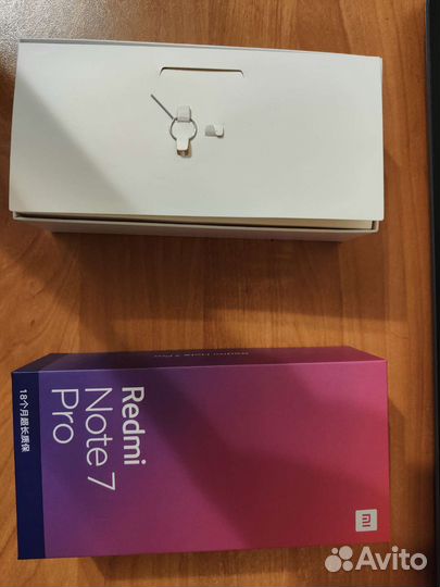 Телефон Redmi note 7 pro + 2 чехла + плёнка