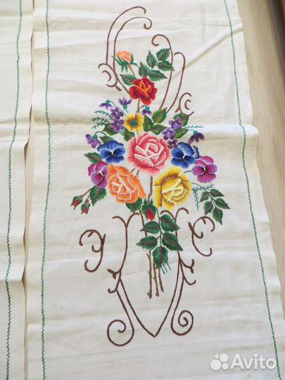 Шторы льняные 2 шт, ручная вышивка,послевоенные