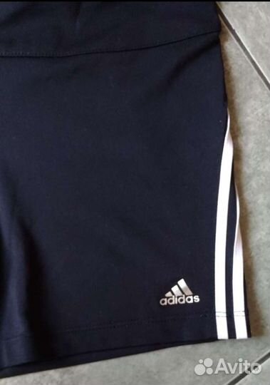Спортивные шорты adidas рост 152