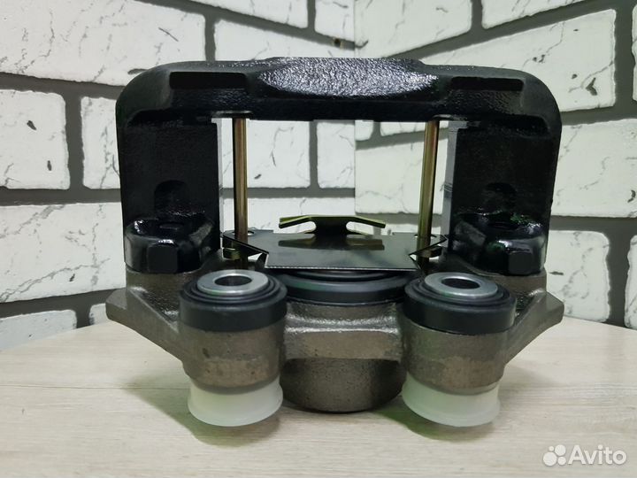 Суппорт вентилируемый R для Daewoo Nexia