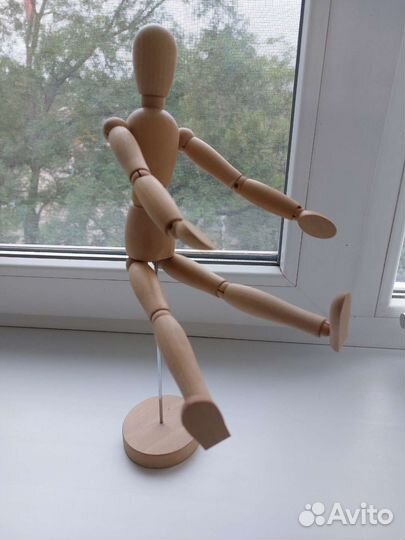 Деревянный человек IKEA