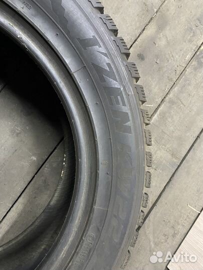 Kumho I'Zen KW22 225/55 R17 101V