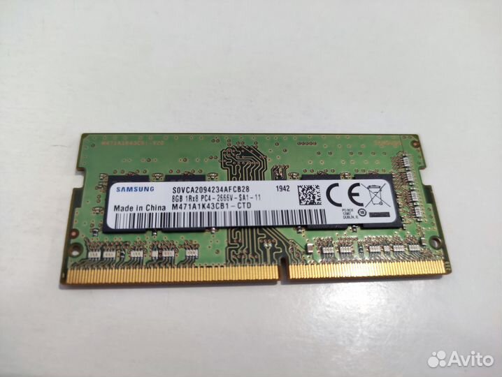 Оперативная память So-Dimm Samsung 8 гб DDR4