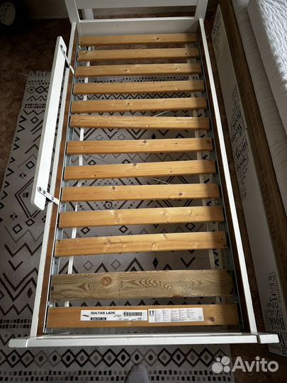 Кровать икеа + матрас+бортик