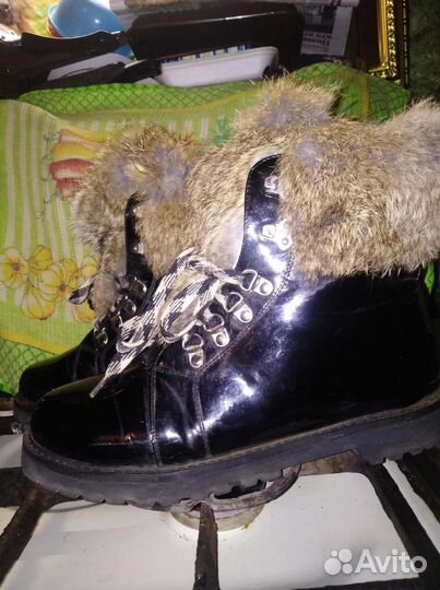 Ботинки,боты,сапоги.Лак.на меху.Отл.сост(40-41)