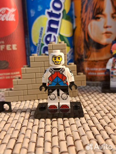 Аэро-гонщик (27 series minifigures)