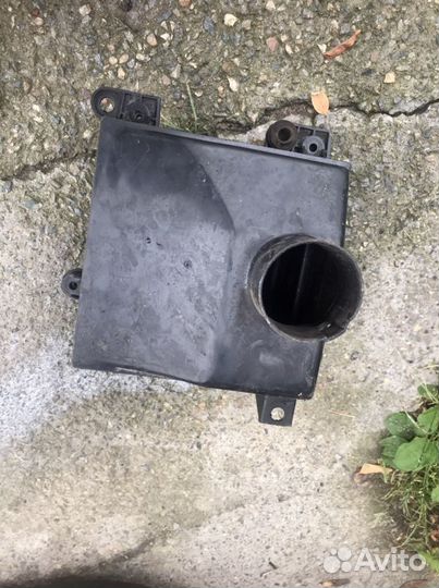 Корпус воздушного фильтра ваз