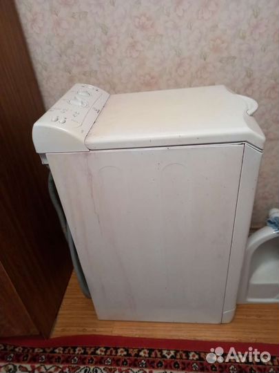 Стиральная машина с вертикальной загрузкой б/у