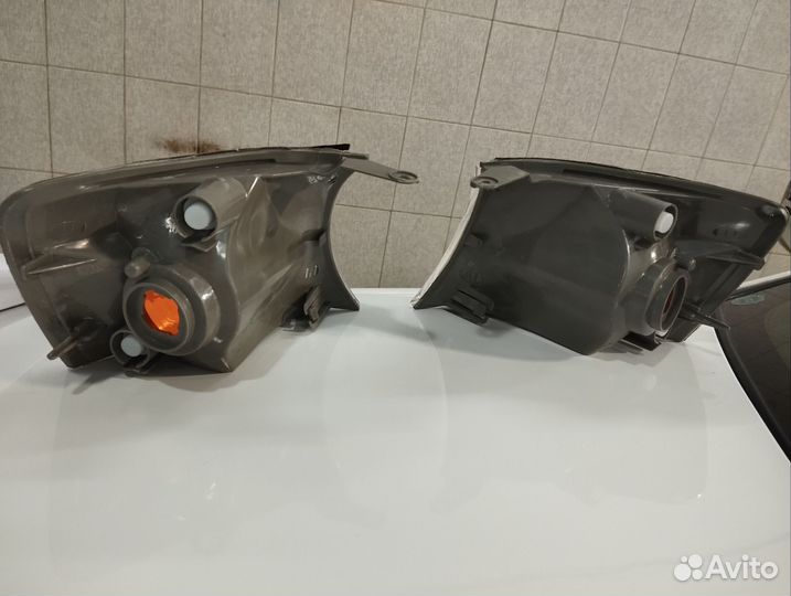 Поворотники на Чайзер 100