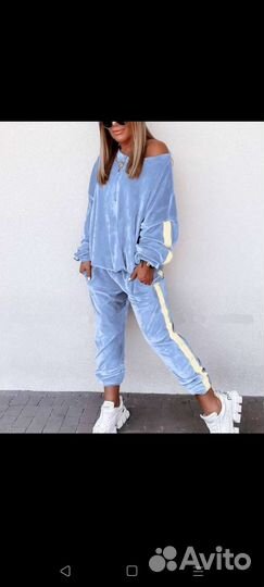 Спортивный костюм