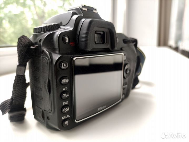 Зеркальный фотоаппарат Nikon d90 (body)