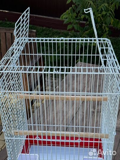 Клетка для средних и крупных попугаев