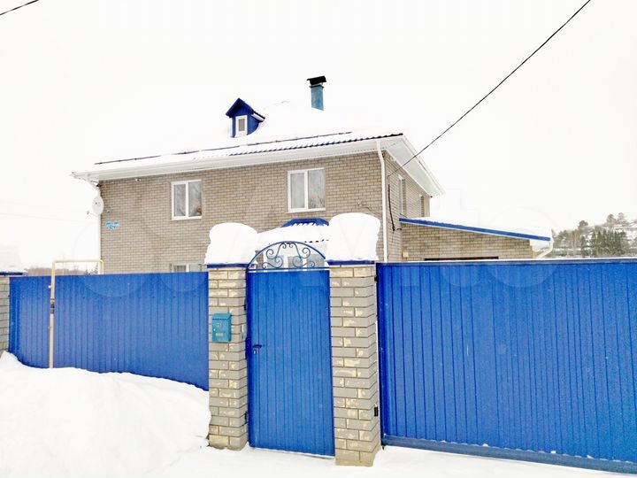 Коттедж 226 м² на участке 25 сот.