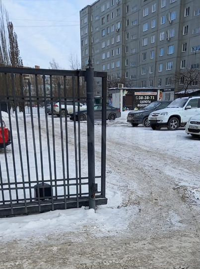 Машиноместо, 20 м²