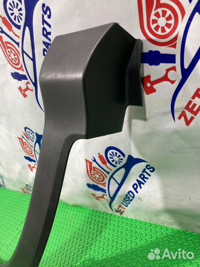 Накладка (расширитель) крыла передняя правая Honda