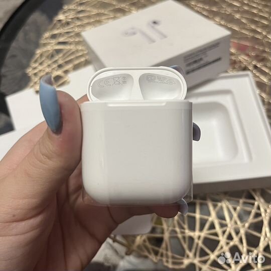 Кейс для airpods 1,2 оригинал
