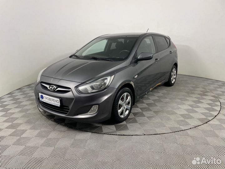 Hyundai Solaris 1.4 МТ, 2012, 113 800 км