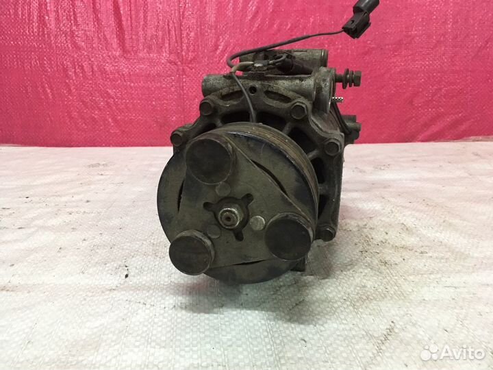 Lancer 9 Компрессор Кондиционера 1.6