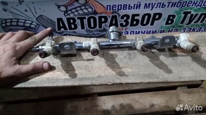 Рампа топливная Mazda 6GG 2.0