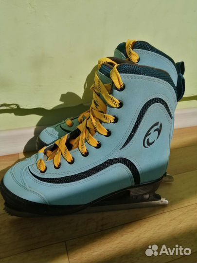 Коньки фигурные