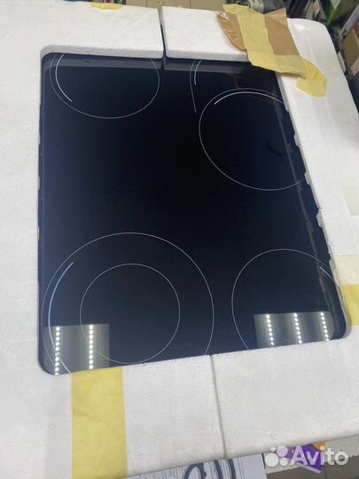 Электрическая варочная панель Candy CH 64 excp