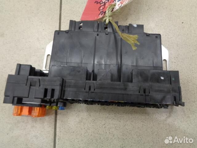 Блок предохранителей подкапотный Mercedes Benz S