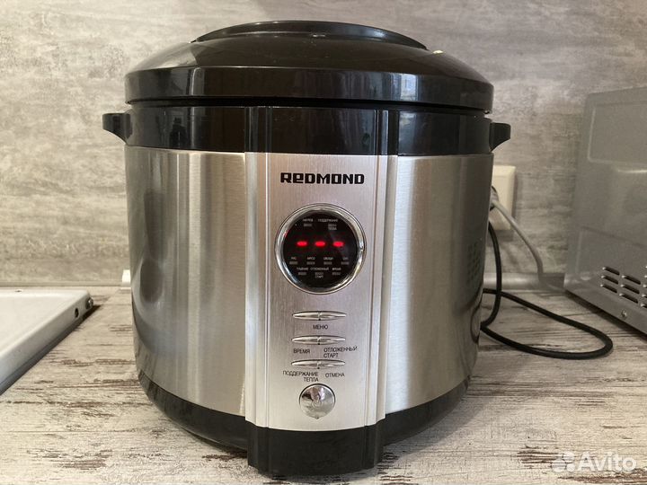 Мультиварка/скороварка Redmond RMC-m4504