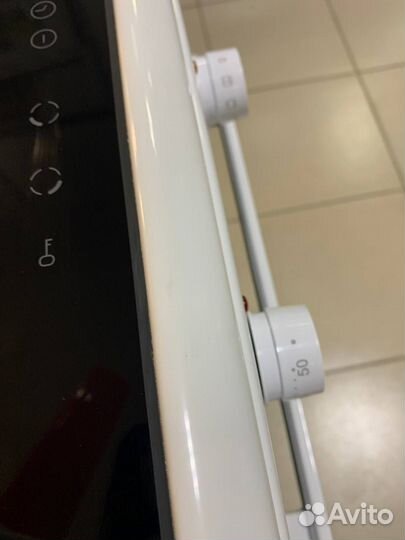 Электрическая плита Hansa fciw59003