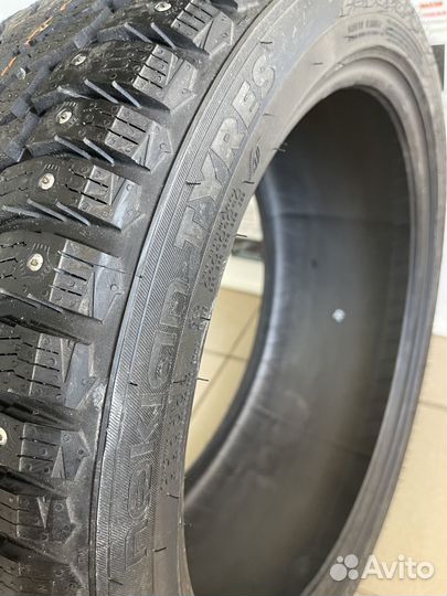 Nokian Tyres Hakkapeliitta 9 225/50 R17 98T