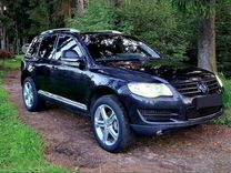 Volkswagen Touareg 3.0 AT, 2008, 260 000 км, с пробегом, цена 1 700 000 руб.