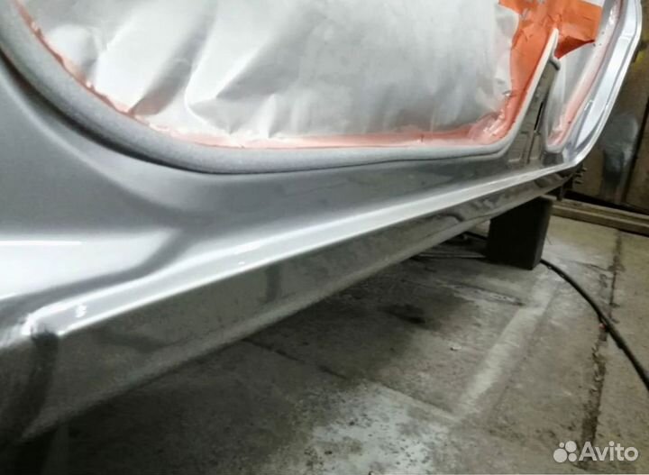 Порог левый на Ford Focus 2 хетчбек