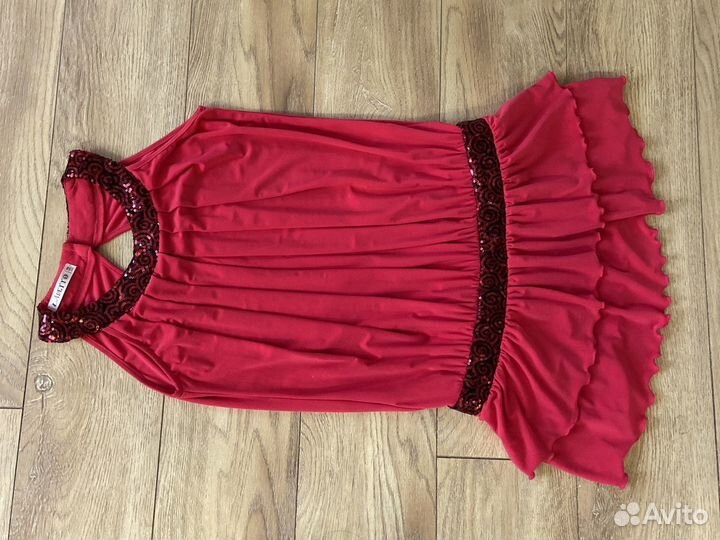 Платье на девочку