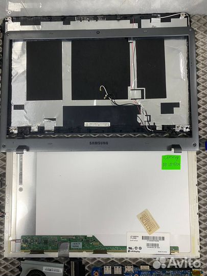 Ноутбук Samsung NP350V5C по запчастям