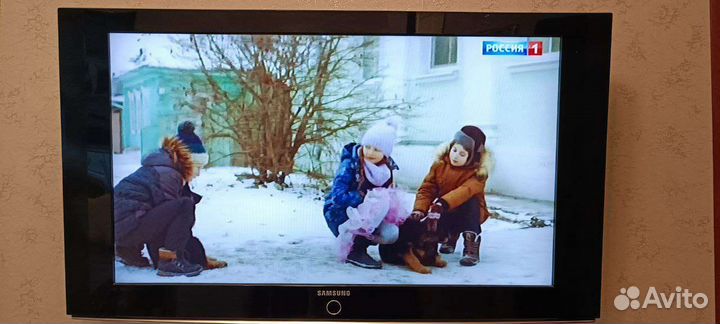 Телевизор Samsung 40 дюймов