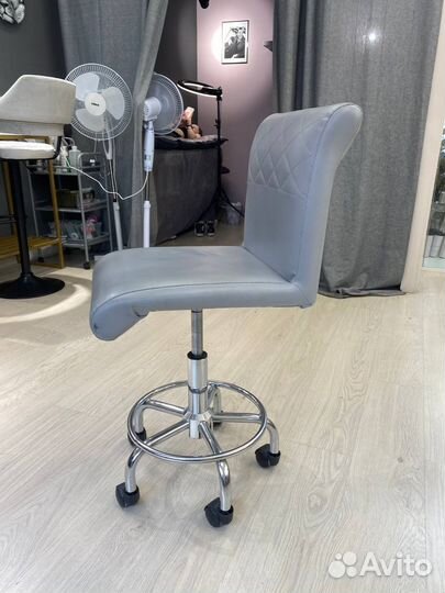 Стул для мастера маникюра бу наращивания ресниц