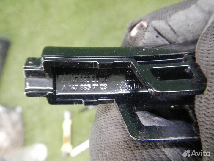 Молдинг переднего бампера Mercedes-Benz GLE