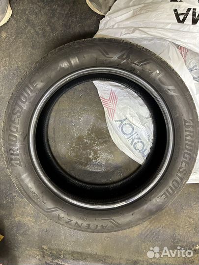 Bridgestone Alenza 001 245/50 R19