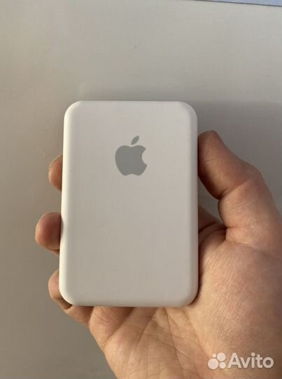 Magsafe battery pack
