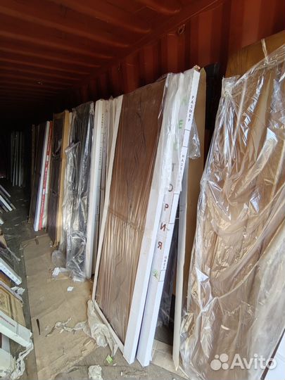 Двери межкомнатные новые