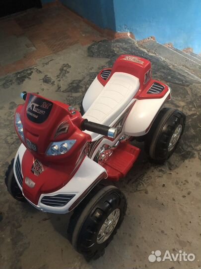 Детский квадроцикл