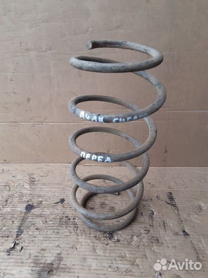 Пружина передняя Ауди 100 С3