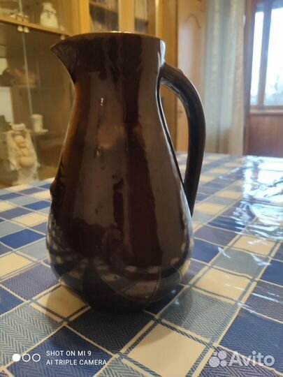 Глиняный кувшин