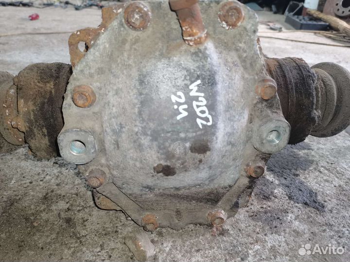 Редуктор mercedes w202 2.4 АКПП