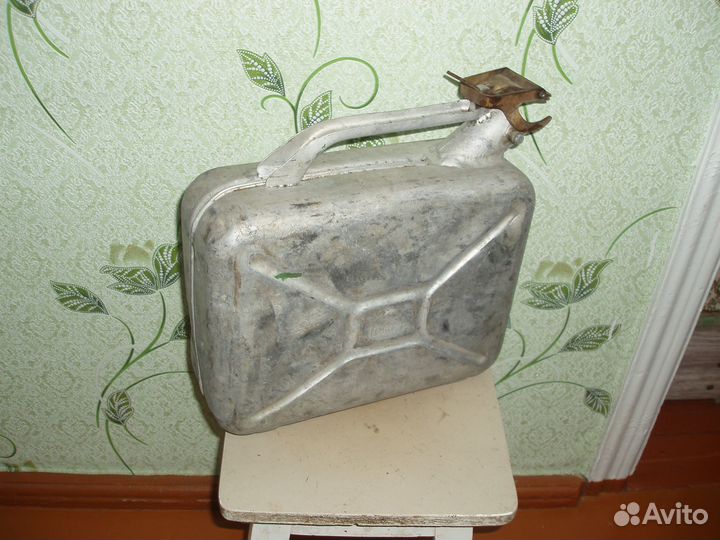 Канистра алюминиевая 10 литров СССР
