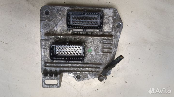 Блок управления двигателем Opel Zafira B