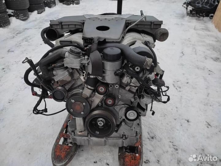 Двигатель бензин w220 S-class 137.970