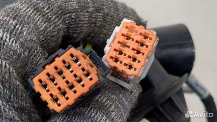 Зеркало боковое правое Citroen C4 Picasso