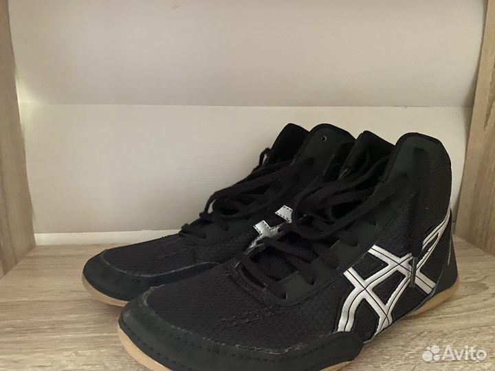 Борцовки asics